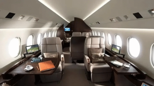 Interior of the cabin Falcon 900EX