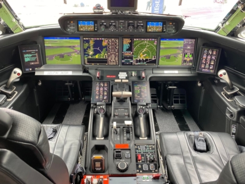G800 Flight Deck