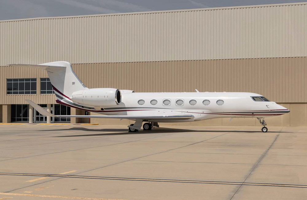 Gulfstream G500 On a Tarmac